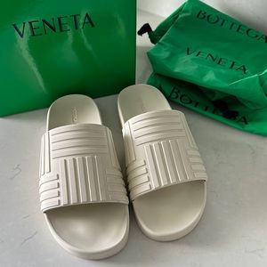 Bottega Veneta Pool Slide Sandals